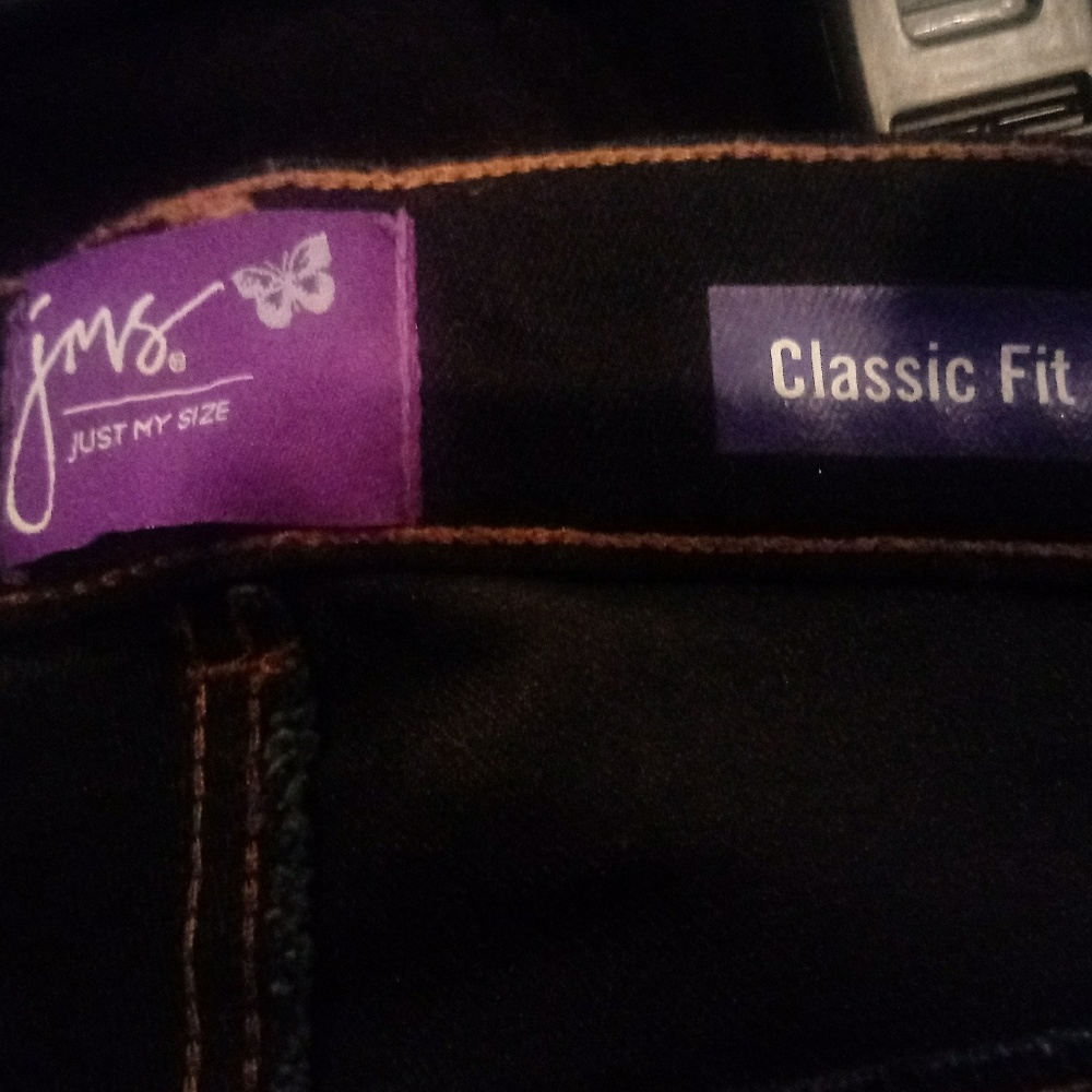 Jeans - Picture 3 of 3